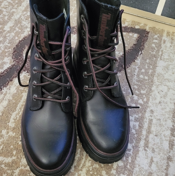 Timberland waterproof winter boots 8.5 - Picture 1 of 9